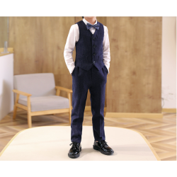 Jakkest til brn med broche- 5 dele